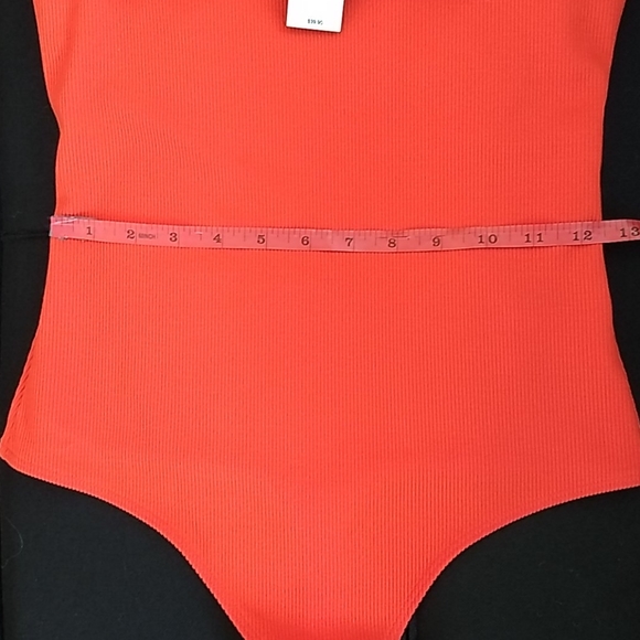 Express Ribbed Ruffled Off The Shoulder Bodysuit - Picture 3 of 12